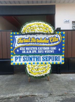 Papan Bunga Duka di Mangkung